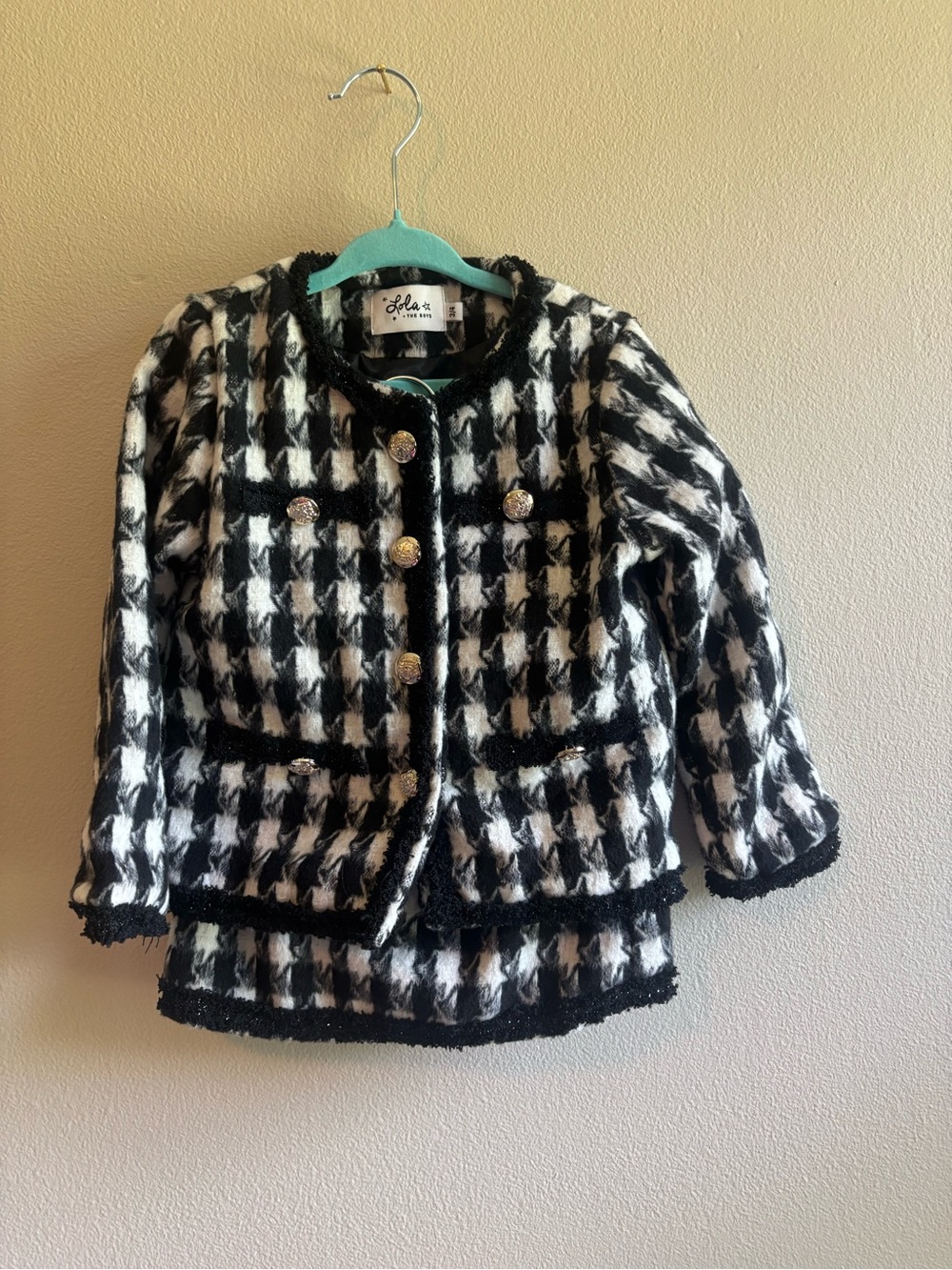Lola + The Boys Black & White Houndstooth Tweed Blazer Set
